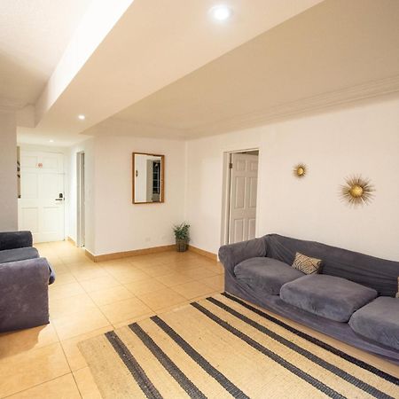 Beachfront Two Bedroom With 3 Beds 提华纳 外观 照片